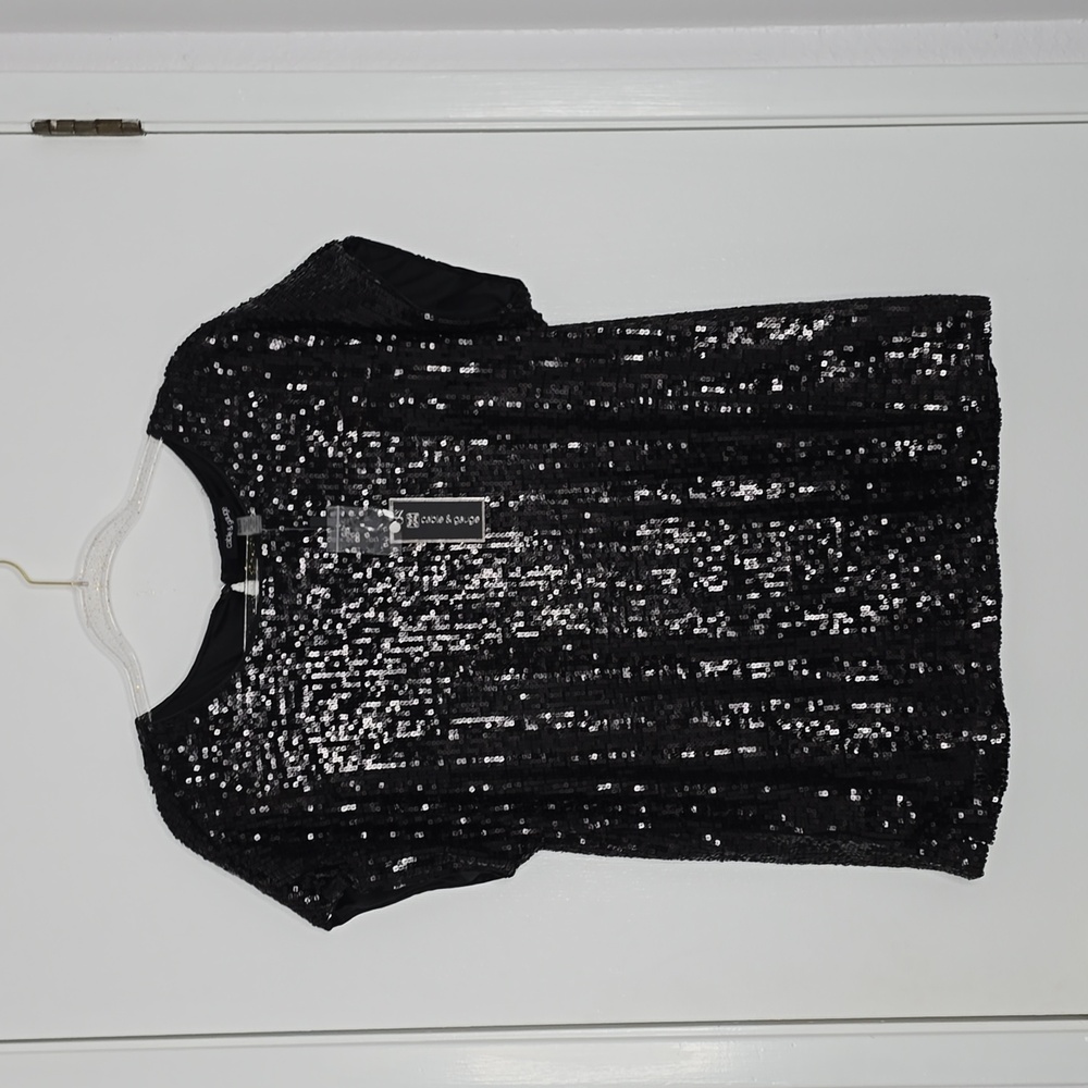 Cable & gauge black sequins top size xl - Picture 2 of 6